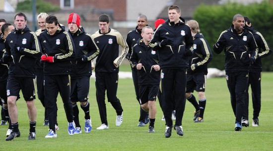 意甲半场：贝尔加利、科伦坡破门，热那亚1-1维罗纳（意甲半场战报：贝尔加利科伦坡各入一球，热那亚暂1-1维罗纳）