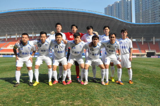 希勒：谢什科和哈兰德很像，毫不怀疑他在英超会踢得很舒服（希勒：谢什科与哈兰德风格相近，坚信他在英超将如鱼得水）