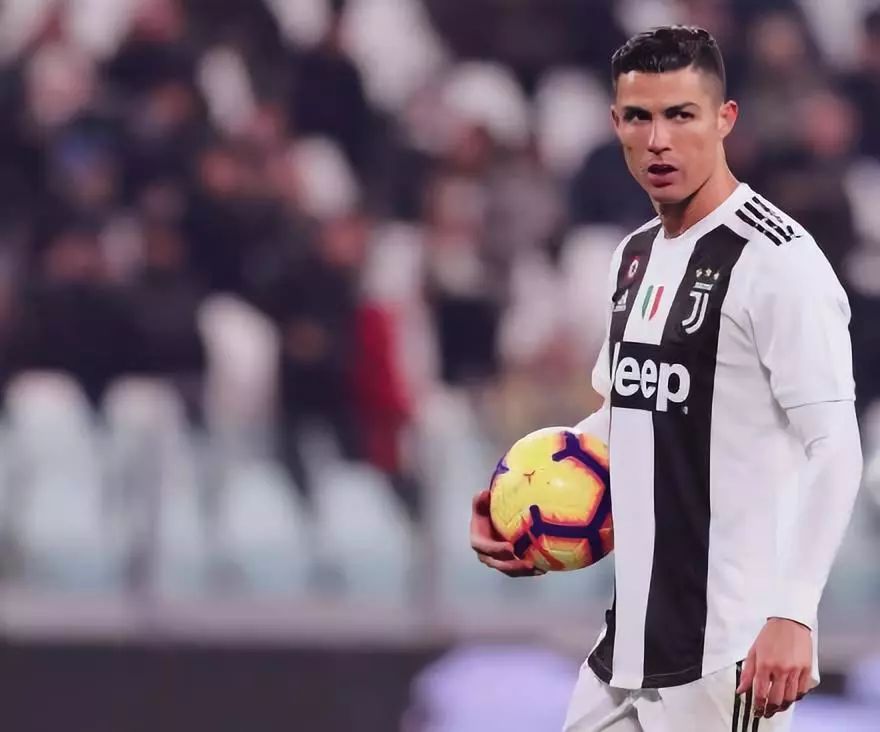 范佩西：瓜迪奥拉训练课让我醍醐灌顶；考教练证书两次没过