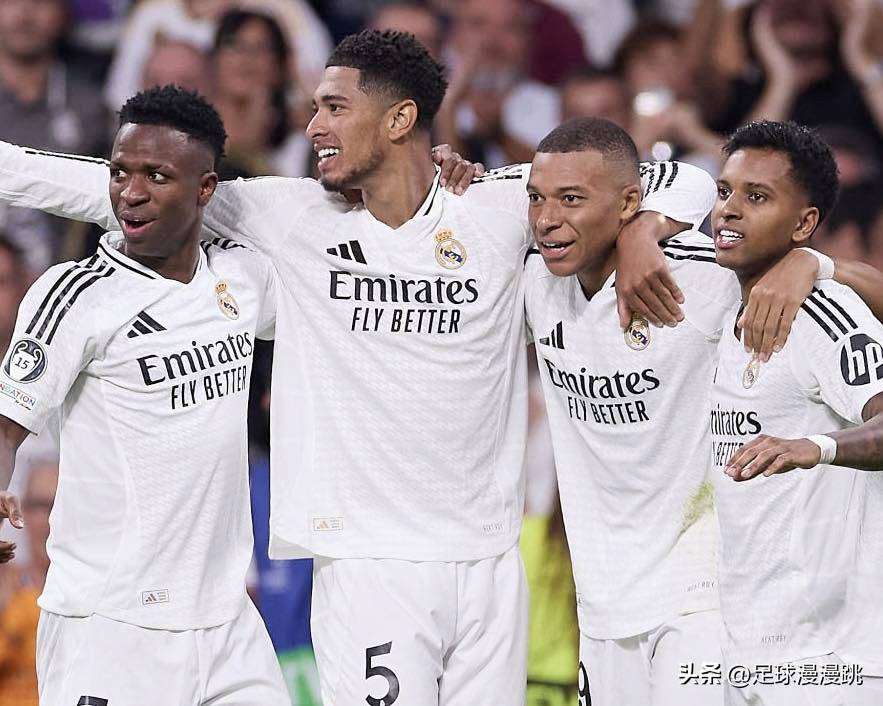 巧合！库里兄弟二人勇士生涯首秀均砍下14分