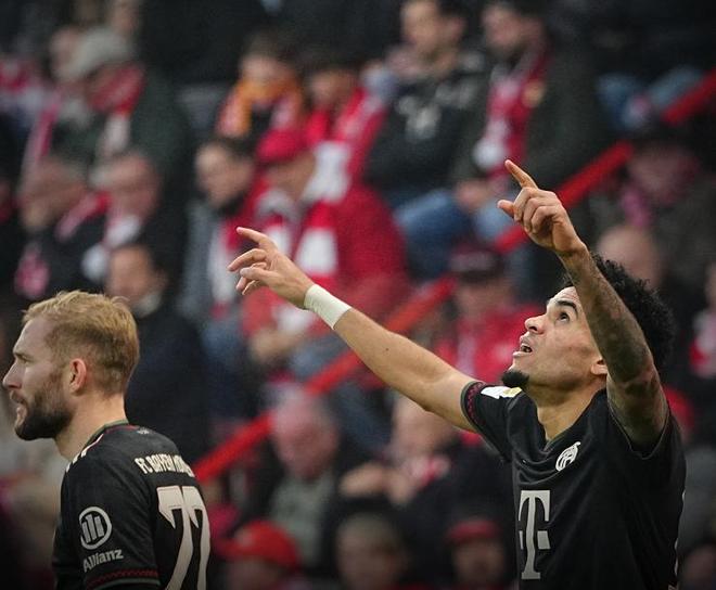 马内：C罗和我在电视里了解的一样；离开利物浦是走出舒适区（马内：我和C罗只在电视上认识；离开利物浦是为了走出舒适区）