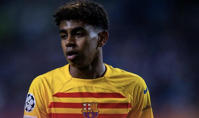 法比奥：非常荣幸拿到中超金靴，这背后是所有人的努力和付出（法比奥：荣膺中超金靴倍感荣幸，这一切离不开大家的共同努力）