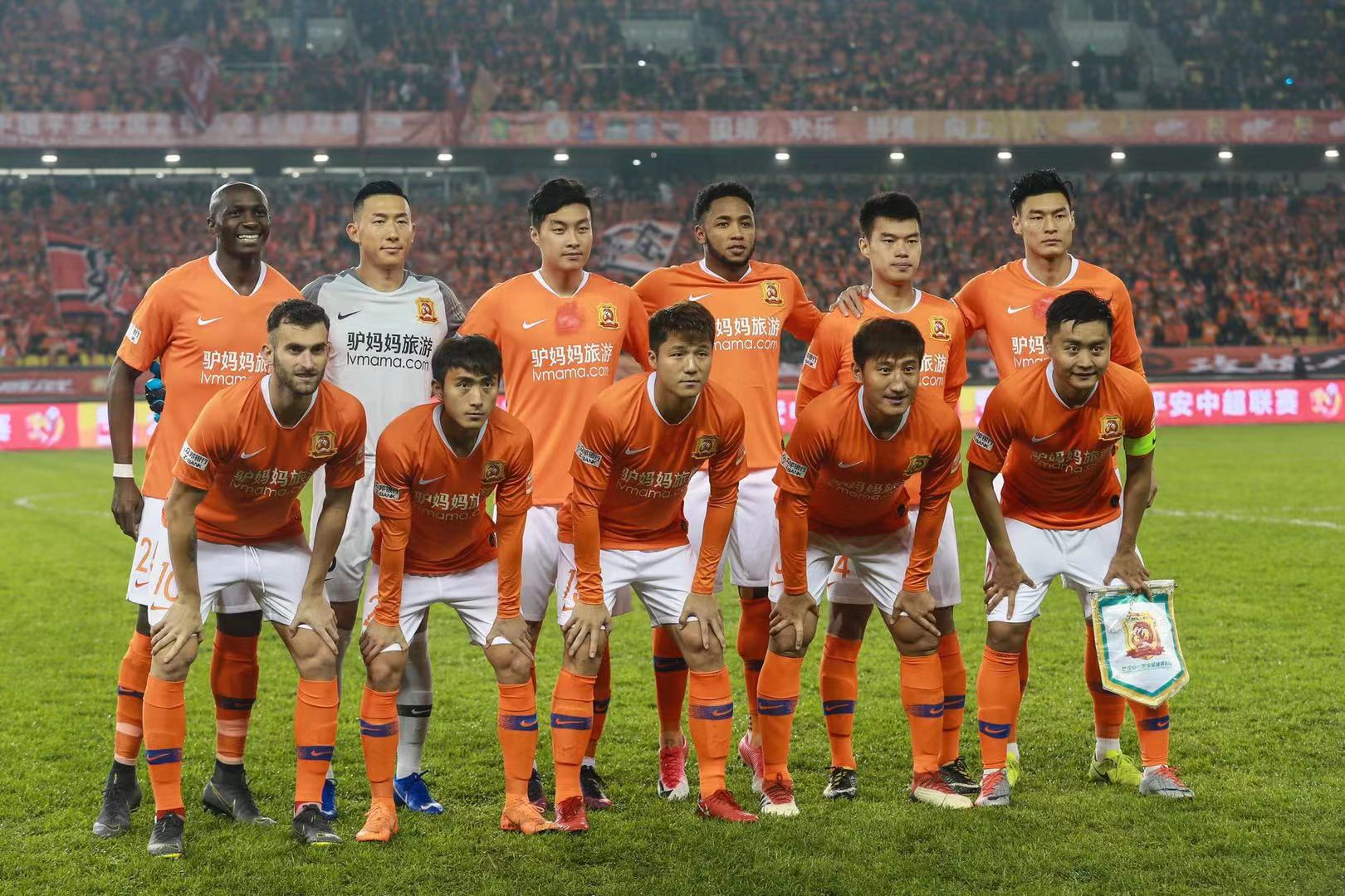 惊天反转！主裁赛后向埃格努道歉，黄牌原因竟是这？