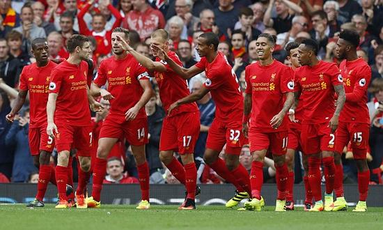 记者：今年租借效力大阪樱花的拉斐尔正与一家中国俱乐部谈判