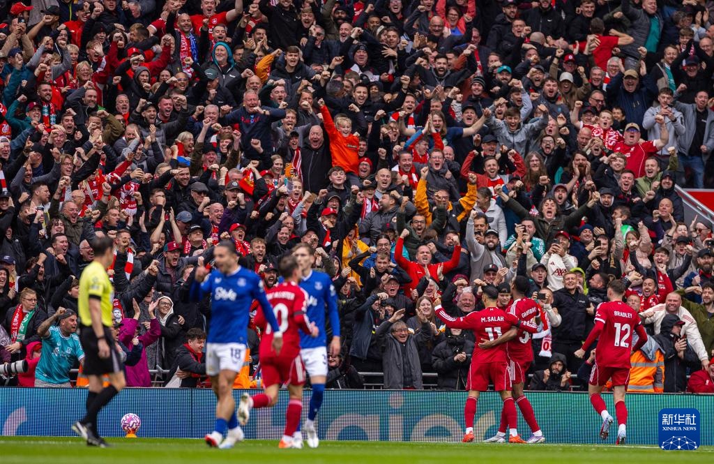 经济观察报：有关方面对国足洋帅年薪心理标准只有150万美元