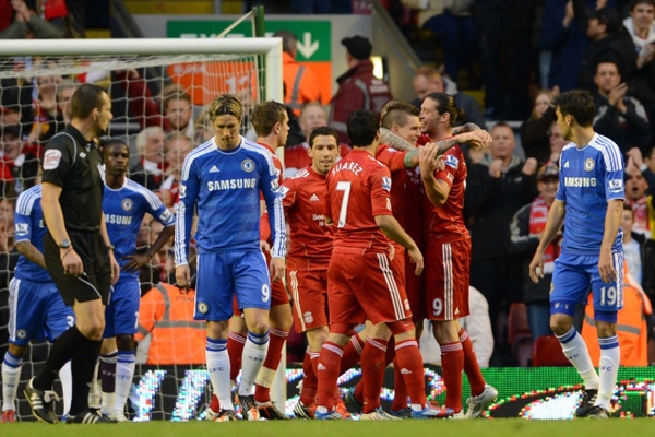 阿尔及利亚7次参加非洲杯5次止步小组赛，两次出线均夺冠（阿尔及利亚非洲杯7次亮相5次小组出局，仅两次晋级皆夺冠）