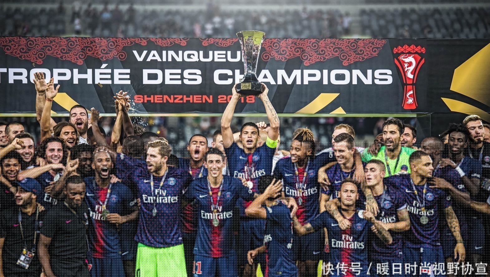 太阳报：卷入亚马尔分手事件的女网红喜欢KK，是名狂热足球迷（太阳报：牵涉亚马尔分手风波的女网红偏爱KK，是位铁杆足球迷）