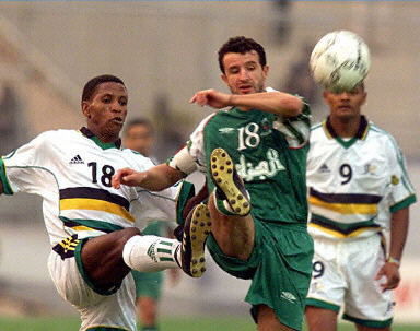 莱万特高层：几乎每天都收到关于埃永的报价，冬窗不考虑出售他